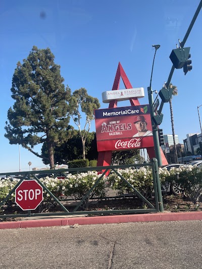 エンゼルス スタジアム photo 3