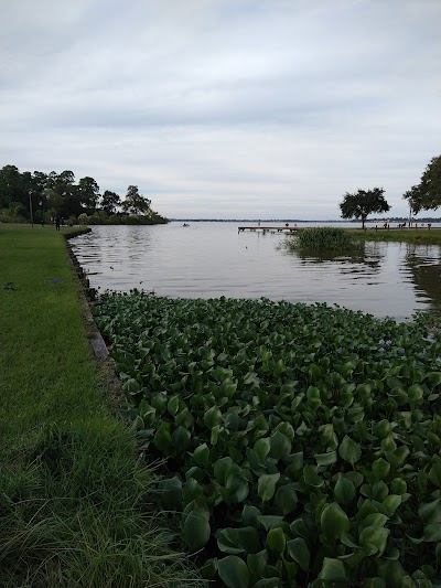 Alexander Deussen Park Baseball Fields photo 4