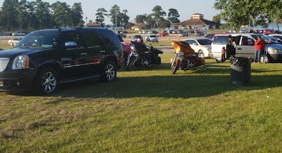 Alexander Deussen Park Baseball Fields photo 5