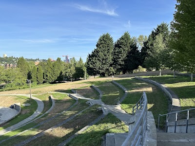 Amy Yee Indoor Tennis Center photo 4