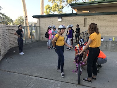 Belvedere Baseball Field#2 photo 4