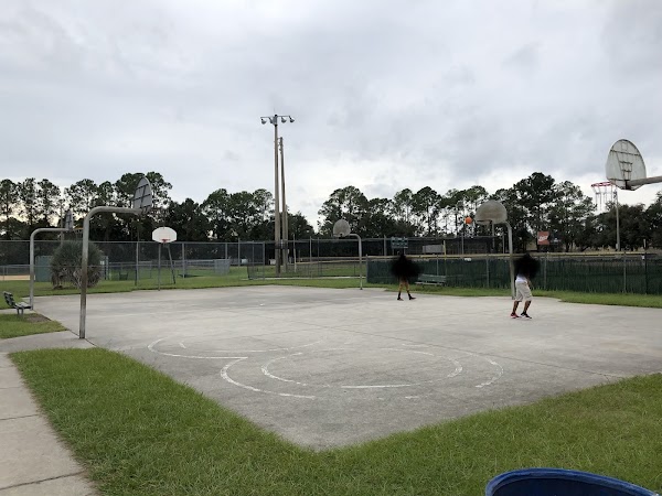 Burnett Park photo 2