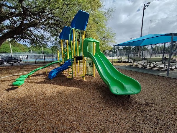 Burnett Park photo 3