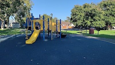 Bushrod Recreation Center photo 3