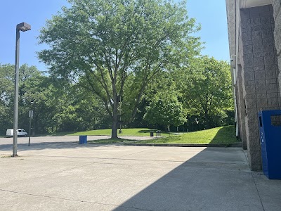 Cleo Dumaree Athletic Complexs photo 4