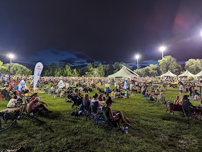 Flavet Field photo 3