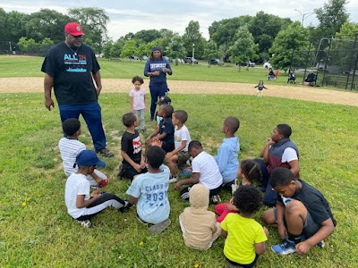 Garfield Park Little League photo 5