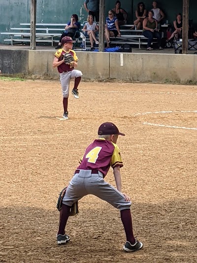 Haubner Field photo 4