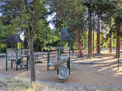 Hiawatha Playfield photo 5