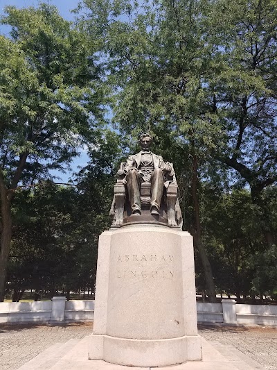 Hutchinson Fields photo 4