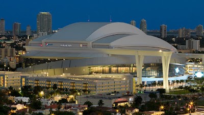 LoanDepot Park photo 5