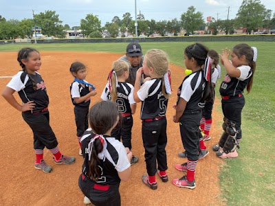 Oaks Dads' Club "Girls Softball" photo 2