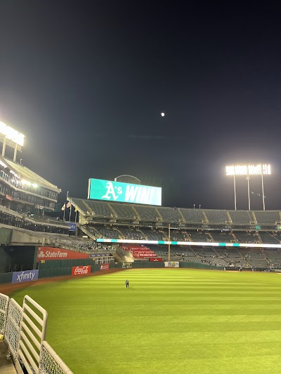 Rickey Henderson Field photo 3