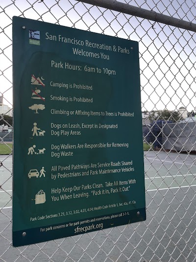 Rikki Streicher Field photo 4