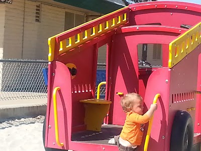 San Carlos Recreation Center photo 4