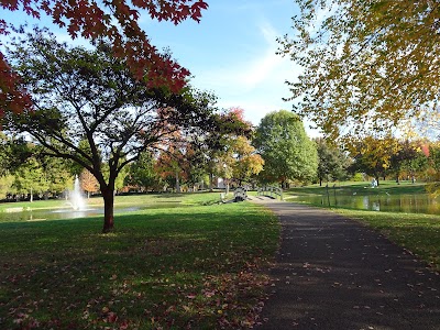 Schiller Park photo 5