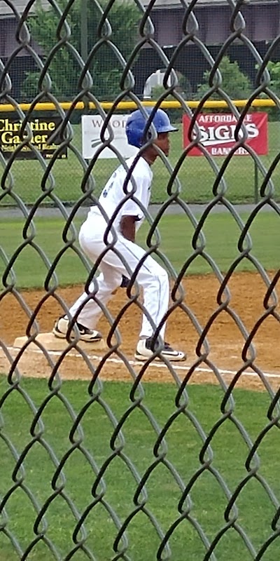 Simpson Field photo 4