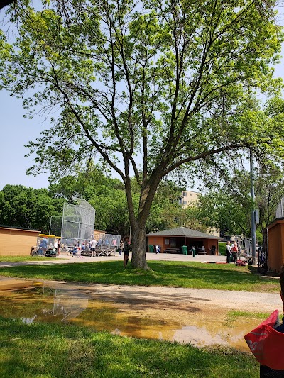 Skippy Fields photo 4