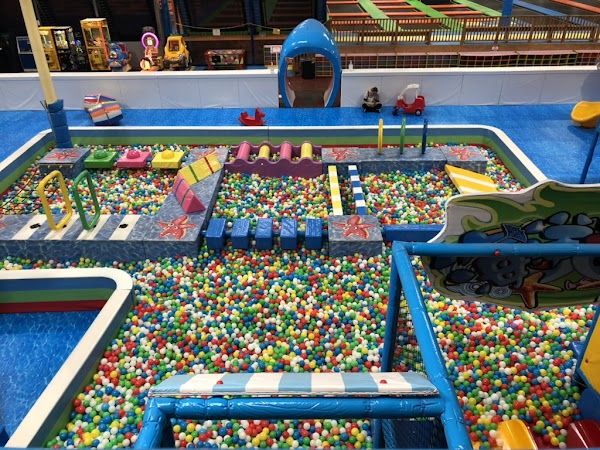 Sky Sports Trampoline Park