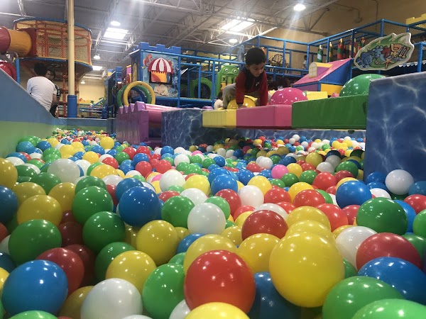 Sky Sports Trampoline Park photo 4