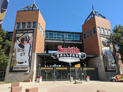 Smith's Ballpark photo 2