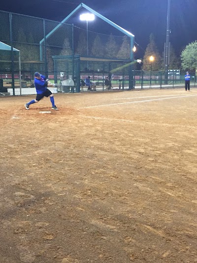 Softball Diamondplex photo 4