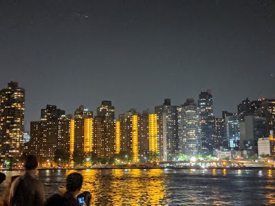 Thomas Jefferson Park photo 5