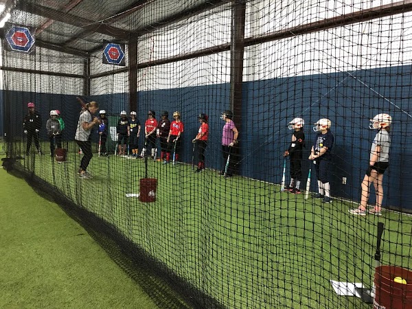 V8 Indoor Training photo 4