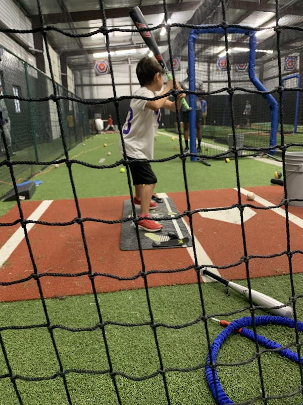 V8 Indoor Training photo 5