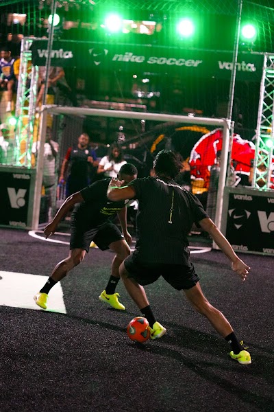 Vanta Athletics (Rooftop Sports Facility)