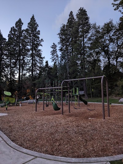 Washington Park Playfield photo 4